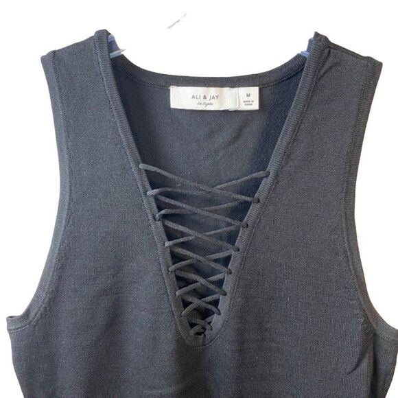 Ali & Jay little black dress- size m - Picture 2 of 3